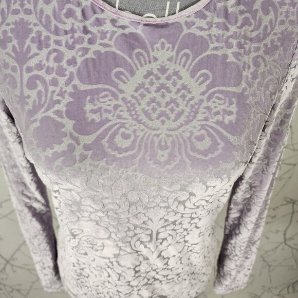 Liz Claiborne Lilac Floral Velvet Burnout Long Sleeve Top - Picture 2 of 7